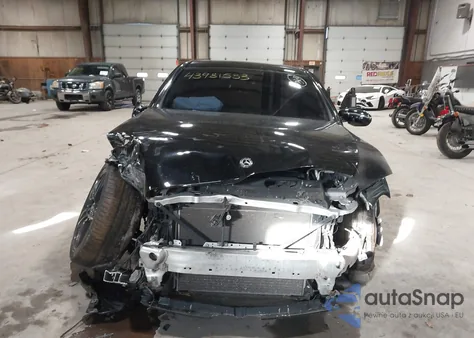 2019 Mercedes-Benz E 300 4Matic из США, поврежденный, VIN WDDZF4KB3KA524693